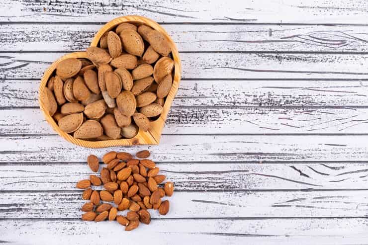 تصویر 3 از خرید جدید ترین انواع بادام درختی تر